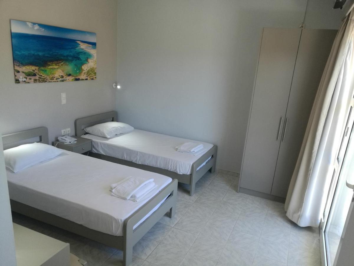 Niriis Hotel Като-Даратсо Экстерьер фото