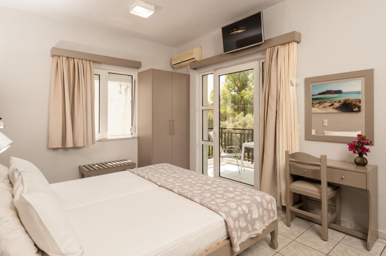 Niriis Hotel Като-Даратсо Экстерьер фото